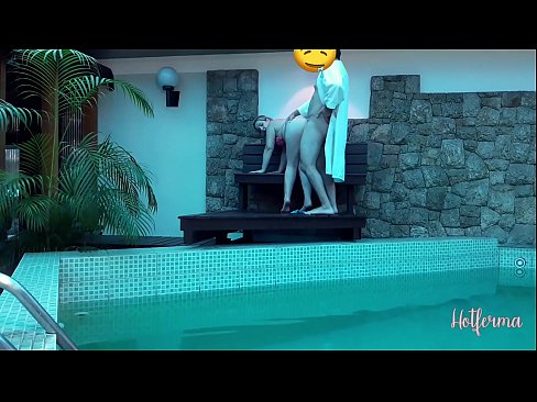 ❤️ El cap convida la criada a la piscina, però no va poder resistir-se a una calor ❤❌ Vídeo sexual al porno ca.marketapp.top ﹏